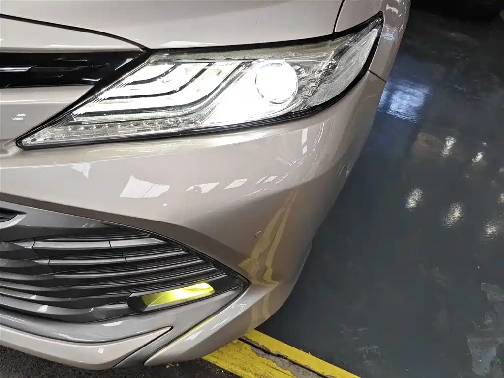 Camry 2018 2.5G Deluxe Edition купить на сайте DeffCars
