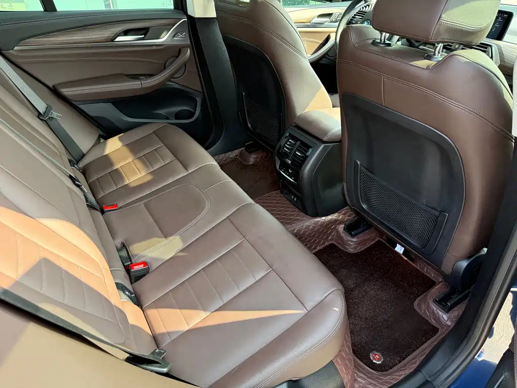 BMW X3 2021 xDrive28i Luxury Package купить на сайте DeffCars