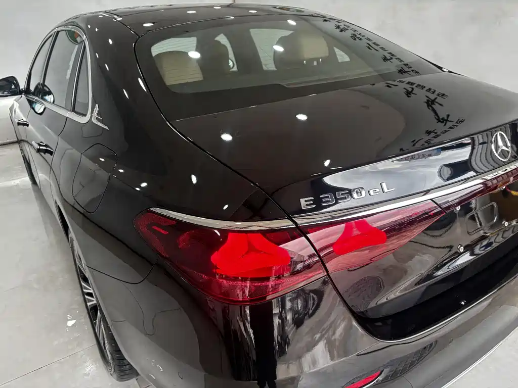 Mercedes-Benz E-Class New Energy 2024 E 350 e L plug-in hybrid sedan купить на сайте DeffCars