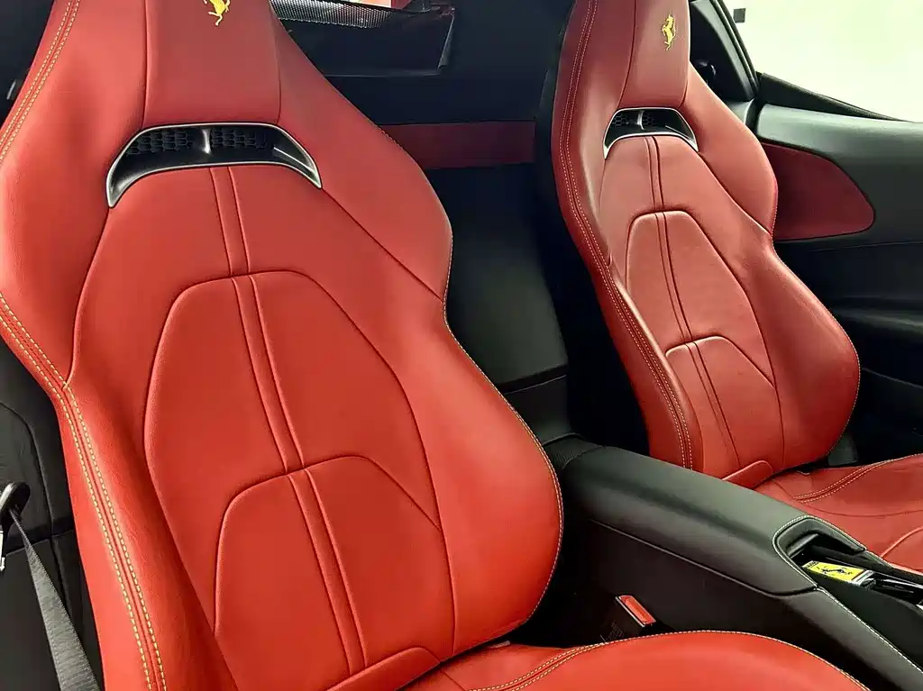 SF90 2020 3.9T V8 Stradale купить на сайте DeffCars