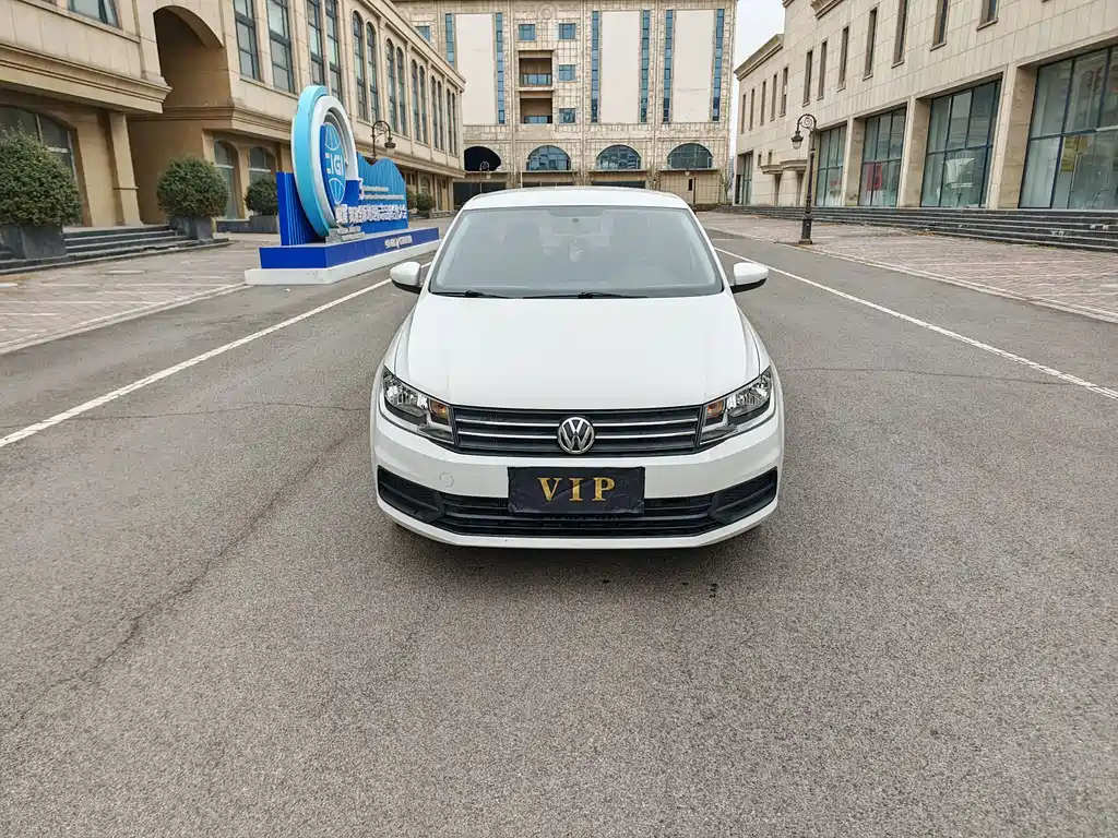 Santana 2021 1.5L Manual Fashion Edition купить на сайте DeffCars