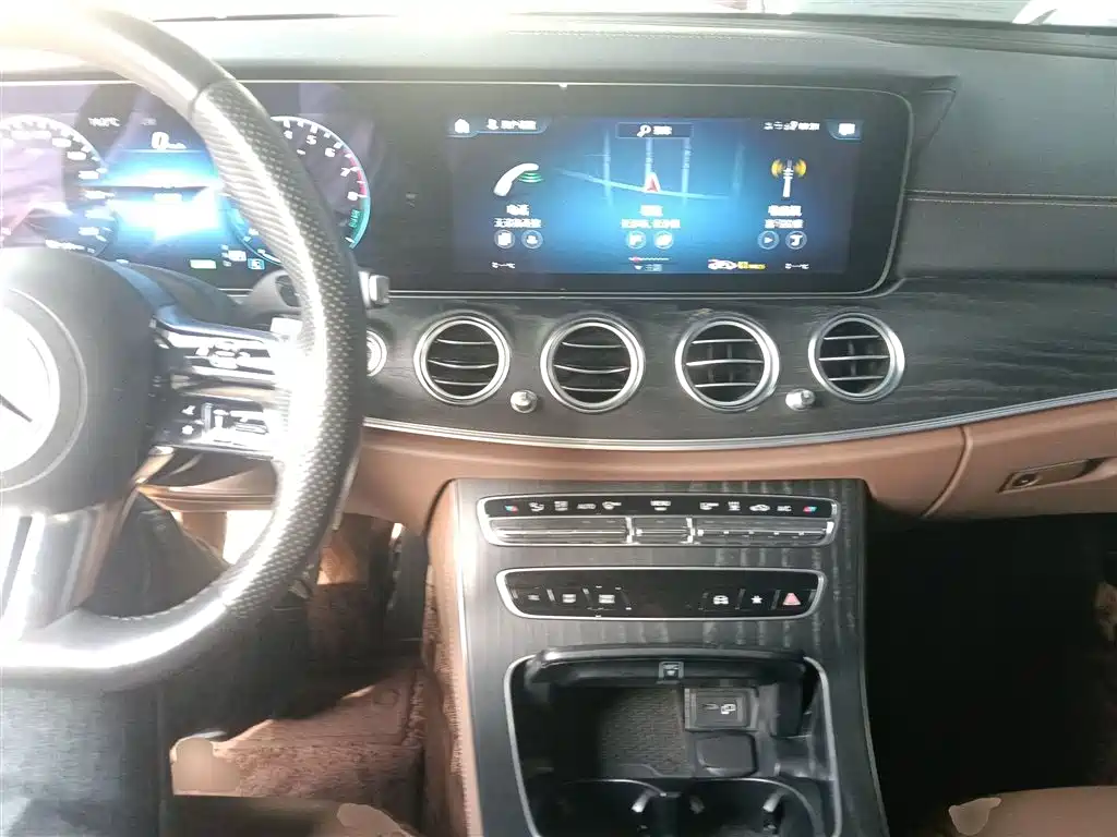 Mercedes-Benz E-Class New Energy 2023 E 350 e L plug-in hybrid sports sedan купить на сайте DeffCars