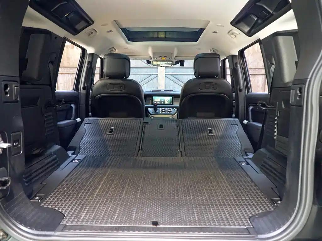 Land Rover Defender 2021 110 P400 X-DYNAMIC HSE купить на сайте DeffCars