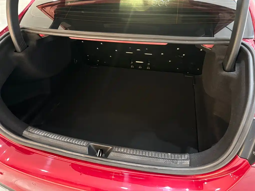 Mercedes-Benz A-Class 2020 Facelift A 200 L Sports Sedan Dynamic Type купить на сайте DeffCars