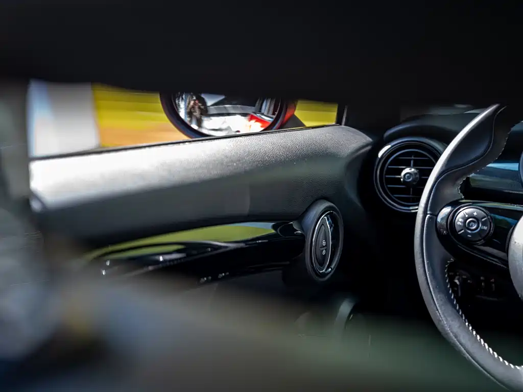 MINI 2019 1.5T COOPER Artist Five-Door Edition купить на сайте DeffCars