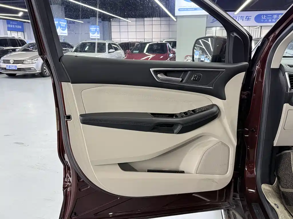 Ruijie 2016 EcoBoost 245 four-wheel drive Zunrui model 7 seats купить на сайте DeffCars