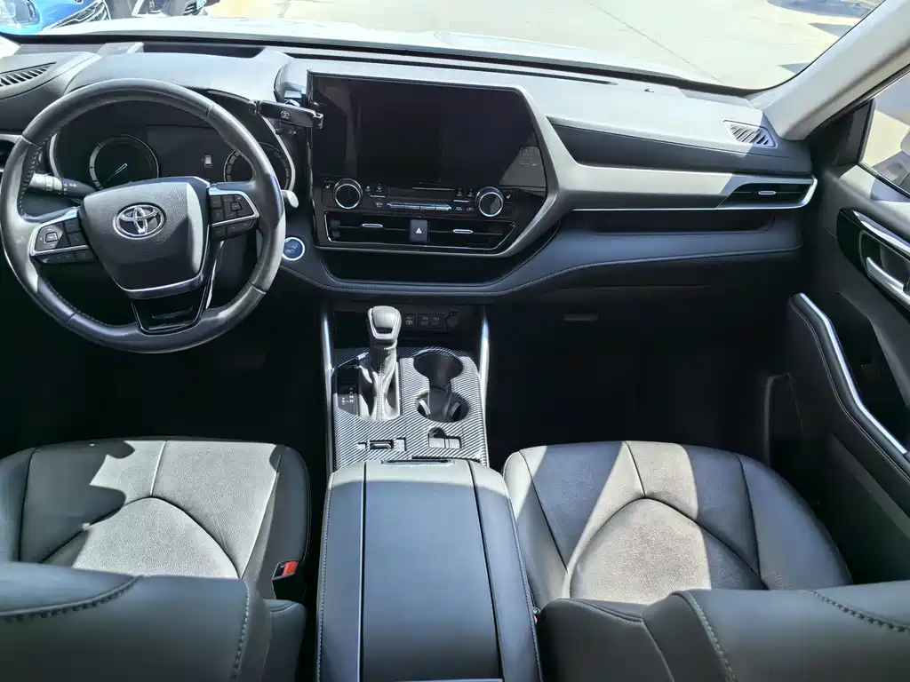Highlander 2022 dual engine 2.5L four-wheel drive premium version 7 seats купить на сайте DeffCars