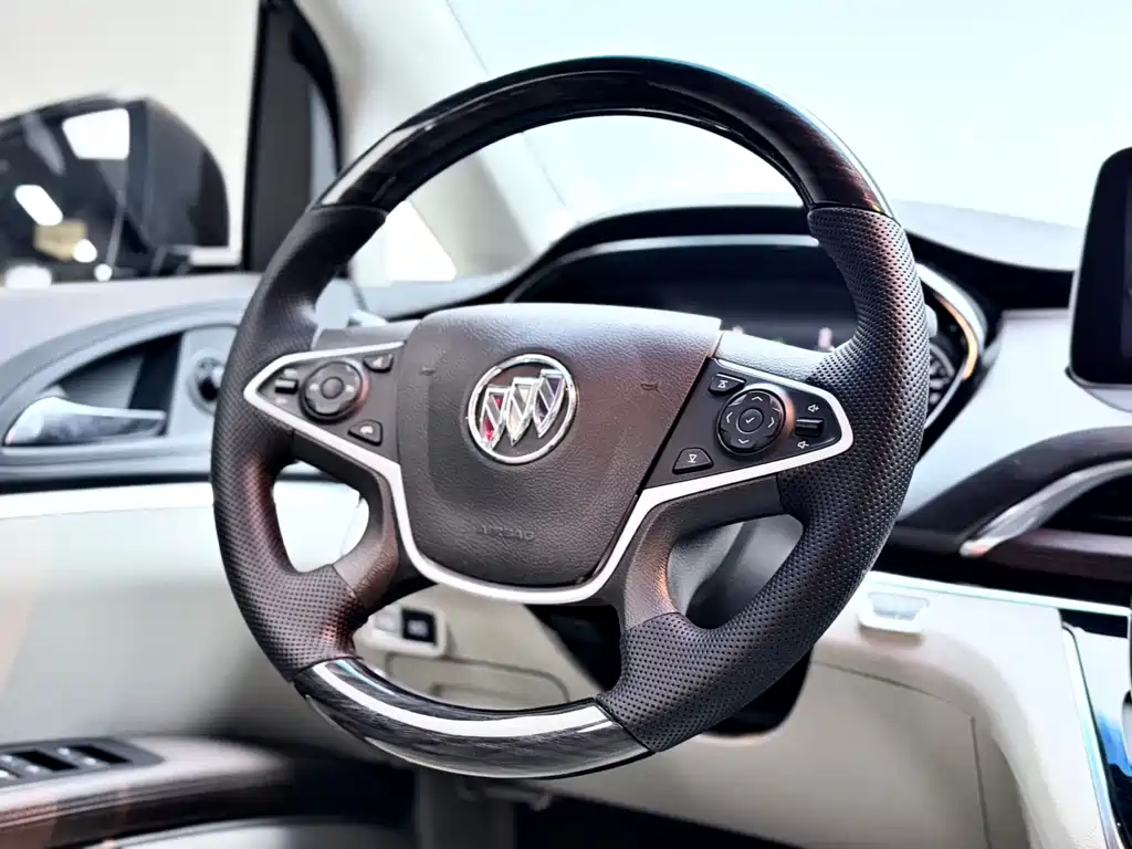 Buick GL8 2022 Land Business Class 652T Luxury Welfare Edition купить на сайте DeffCars