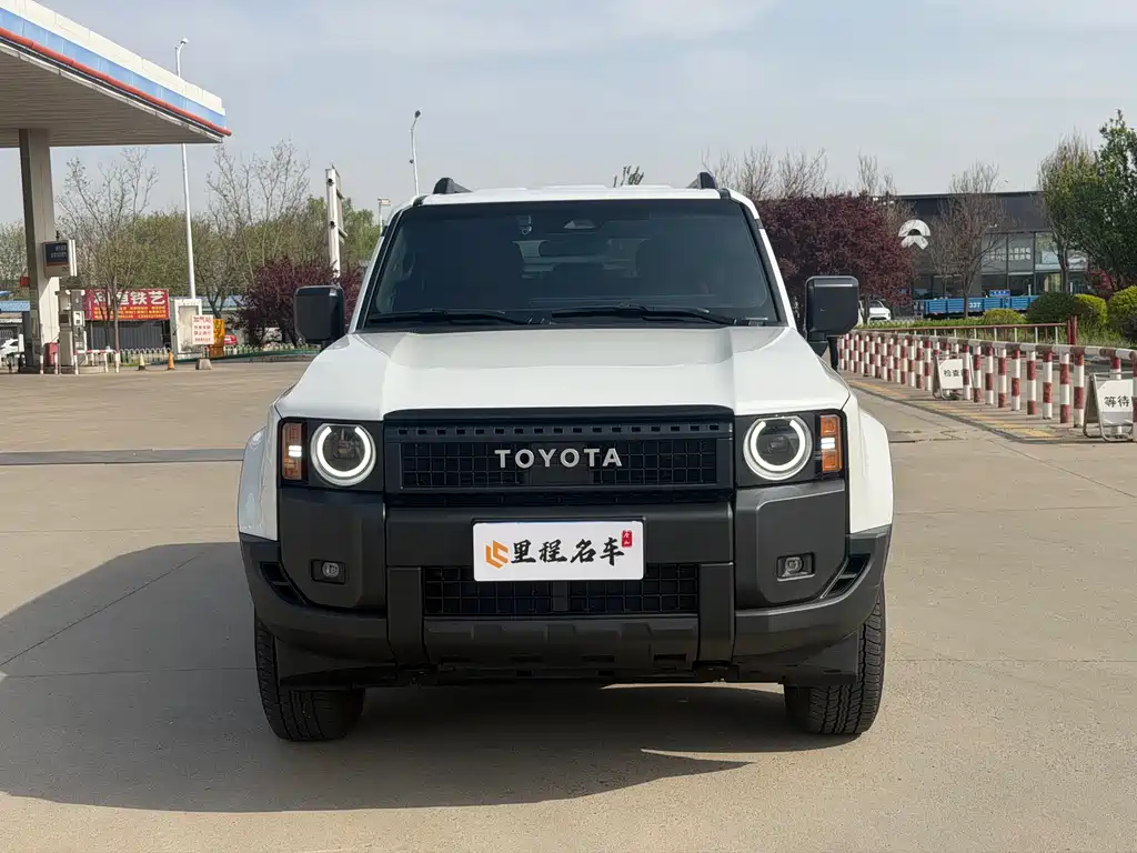 Prado 2024 2.4T Cross BX Edition 5-seater купить на сайте DeffCars