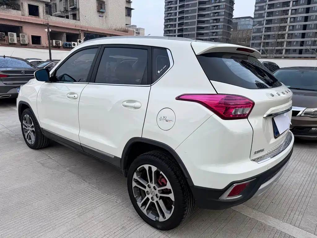 Saab X35 2016 1.5L automatic luxury version купить на сайте DeffCars