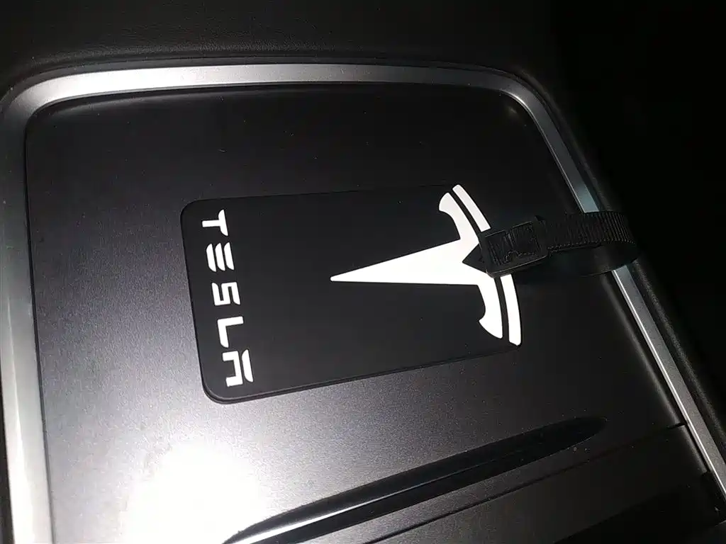 Model Y 2022 rear-wheel drive version купить на сайте DeffCars