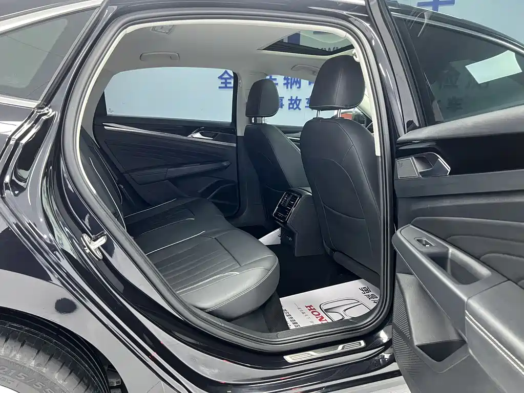 Passat 2022 280TSI Elite Edition купить на сайте DeffCars