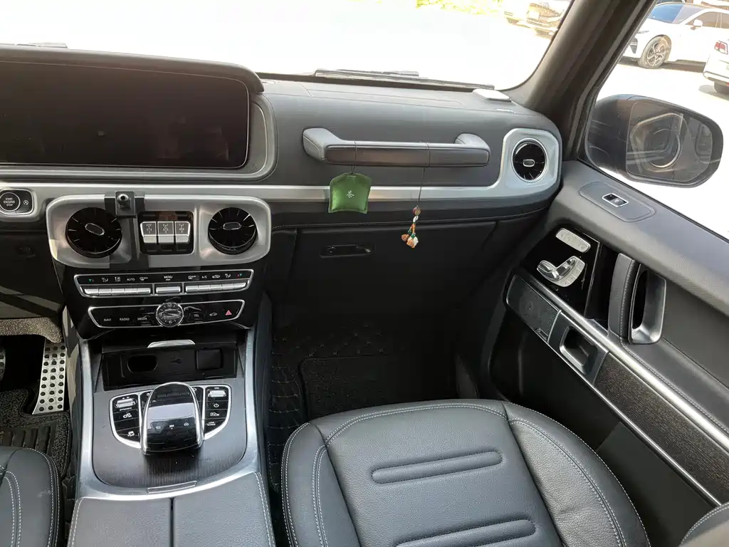 Mercedes-Benz G-Class 2023 G 350 купить на сайте DeffCars