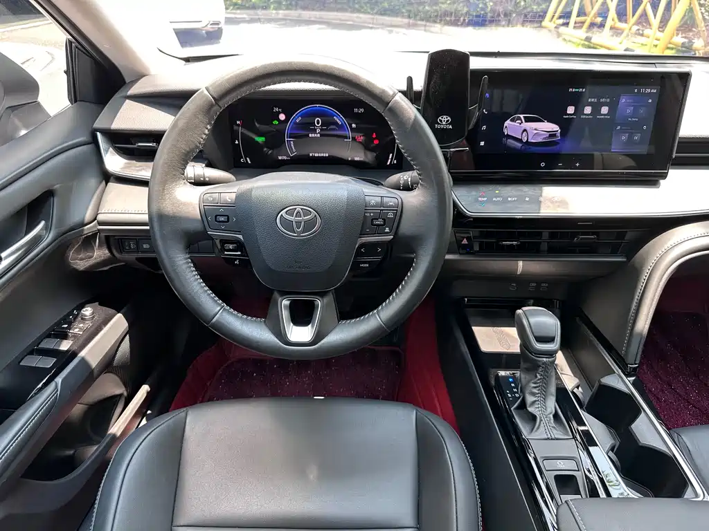 Camry 2024 Dual Engine 2.0HE Elite Edition купить на сайте DeffCars