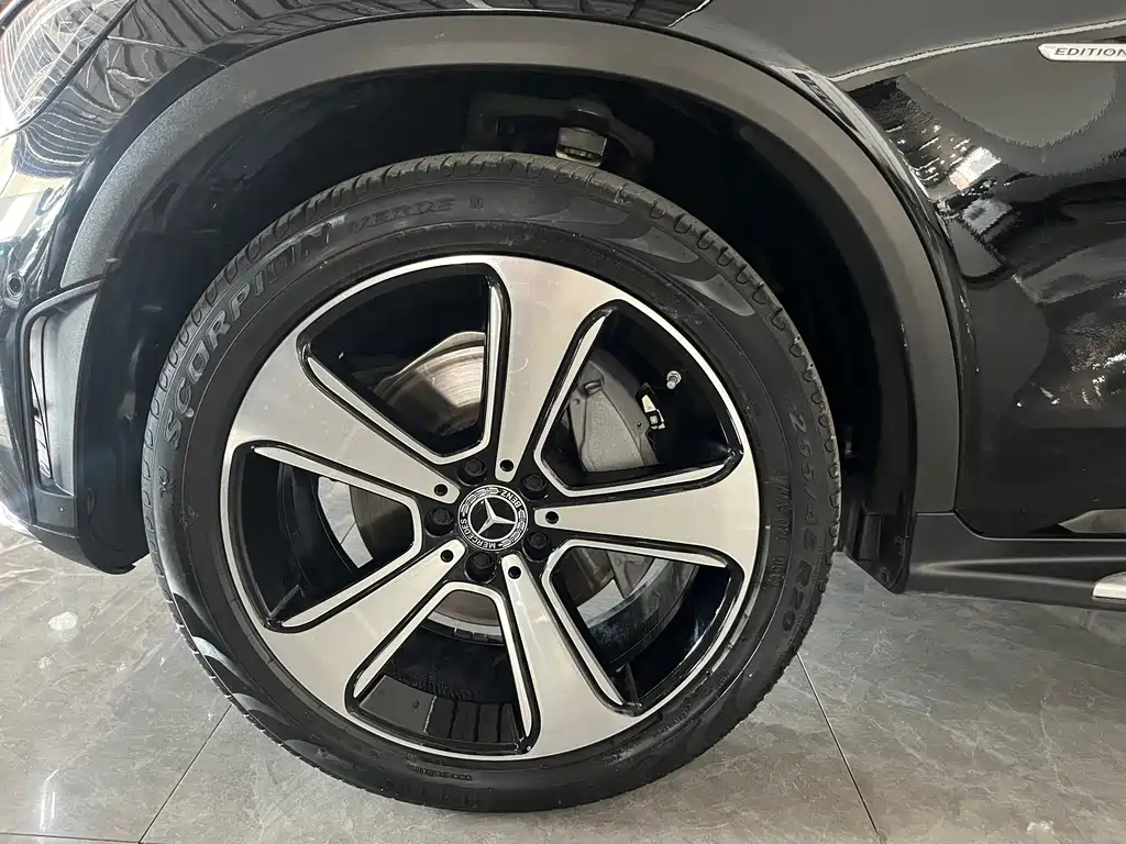 Mercedes-Benz GLC 2022 facelift GLC 300 L 4MATIC Dynamic Edition купить на сайте DeffCars