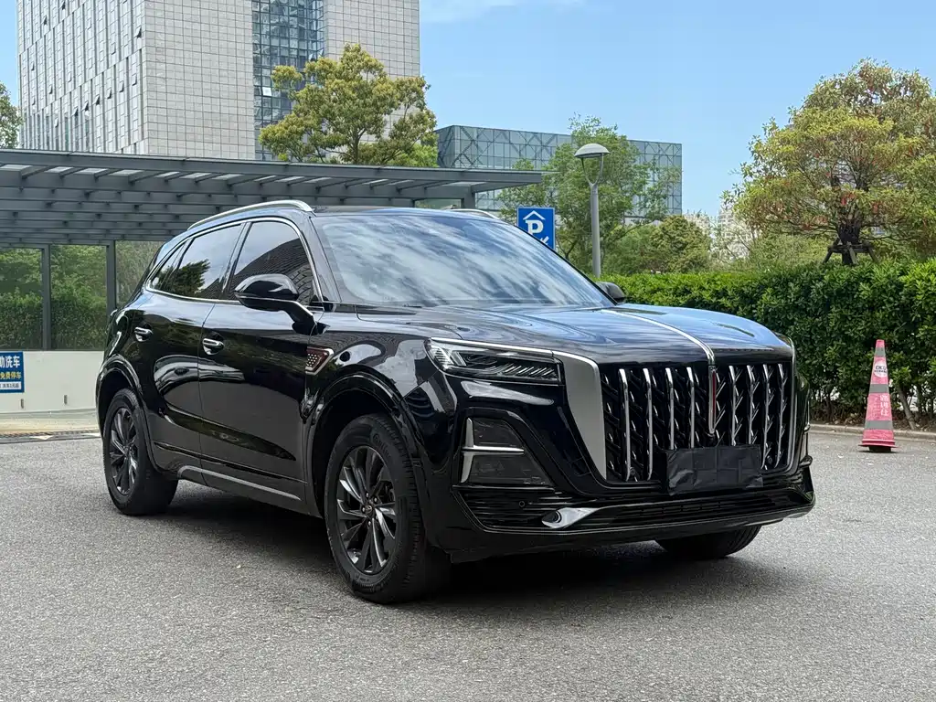 Hongqi HS5 2023 2.0T Qixiang Pro version купить на сайте DeffCars