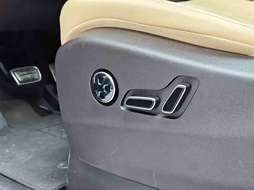 Denza D9 2025 DM-i smart driving version 1020 four-wheel drive exclusive model купить на сайте DeffCars