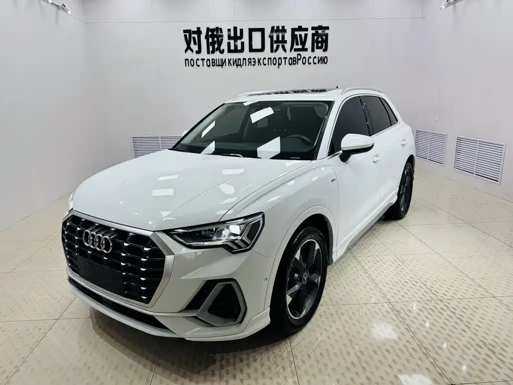 Audi Q3 2021 35 TFSI Fashionable and Dynamic купить на сайте DeffCars