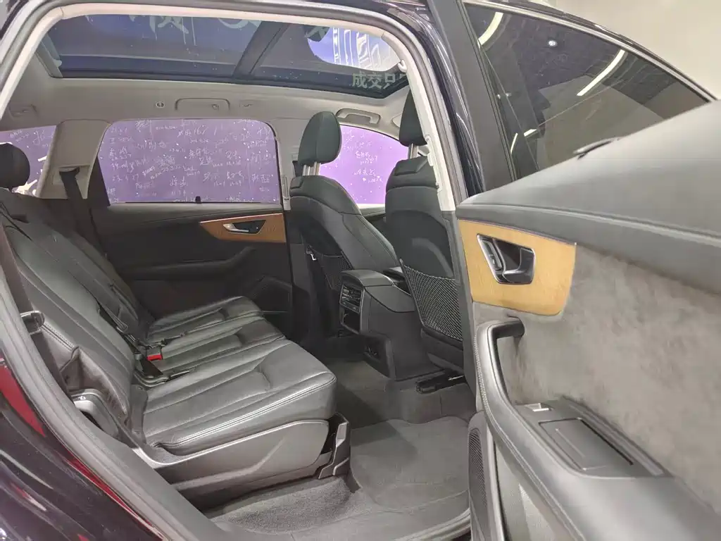 Audi Q7 2021 55 TFSI quattro S line premium model купить на сайте DeffCars
