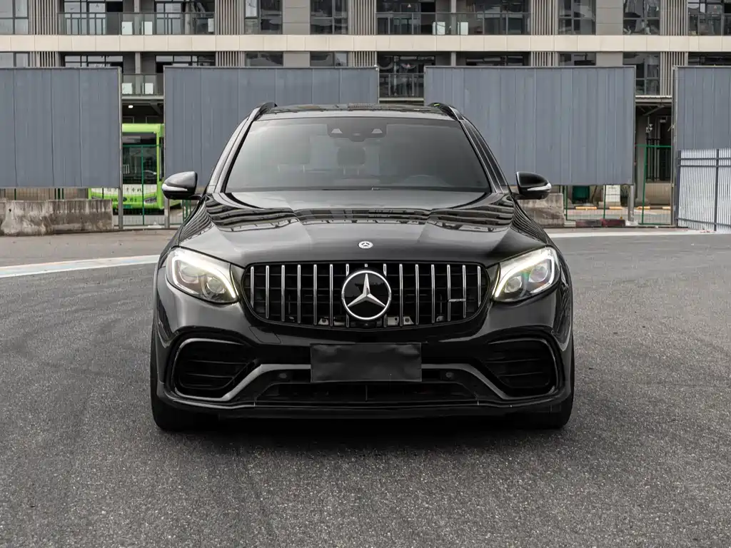 Mercedes-Benz GLC AMG 2018 AMG GLC 63 4MATIC+ купить на сайте DeffCars