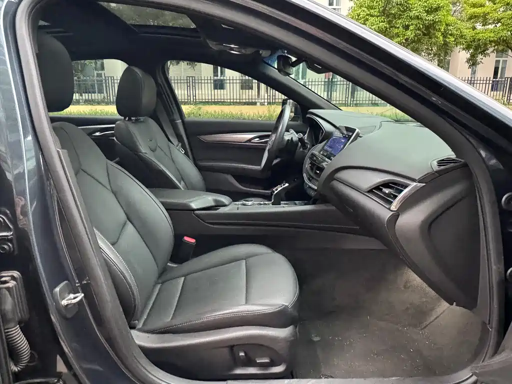 Cadillac CT5 2022 28T luxury model (standard version) купить на сайте DeffCars