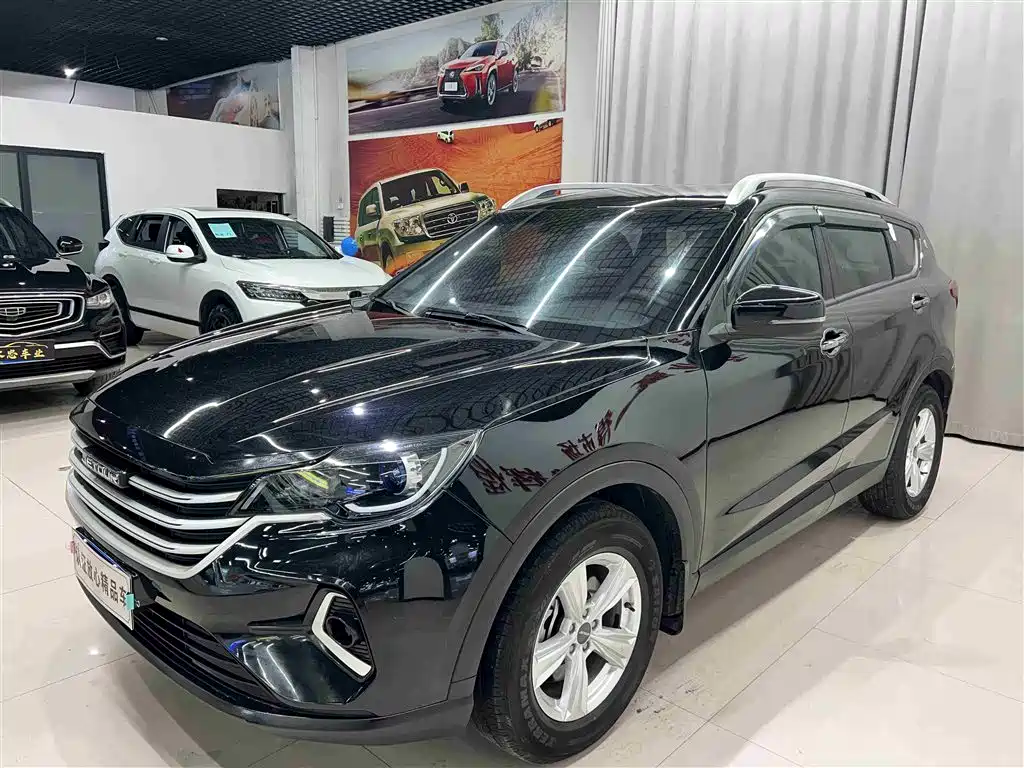 Jietu X70M 2022 model 1.5T manual avant-garde companion type 7 seats купить на сайте DeffCars