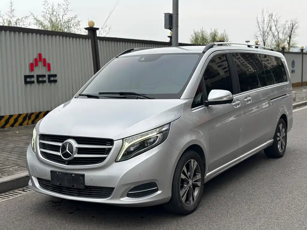 Mercedes-Benz V-Class 2016 V 260 L Premium Extended Edition купить на сайте DeffCars