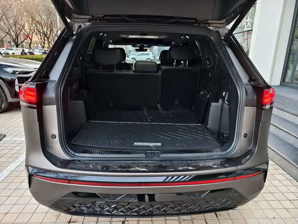 Touron 2025 Touron Pro 450TSI four-wheel drive peak version купить на сайте DeffCars