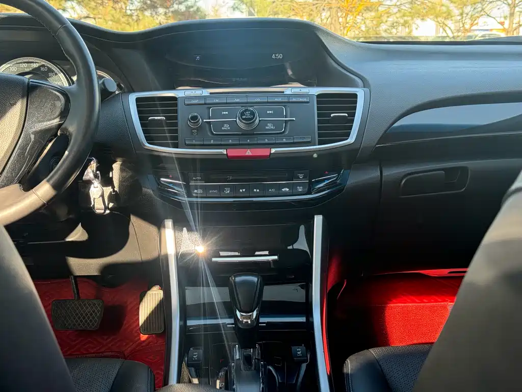 Accord 2016 2.0L Elite Edition купить на сайте DeffCars
