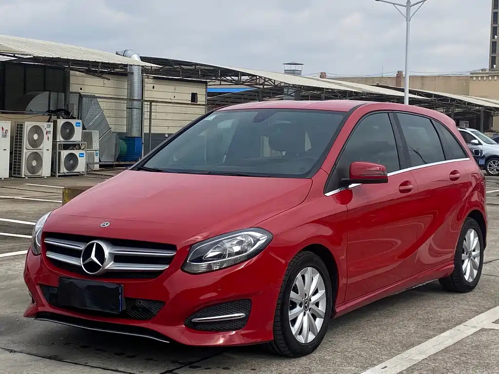 Mercedes-Benz B-Class 2017 B 180 купить на сайте DeffCars