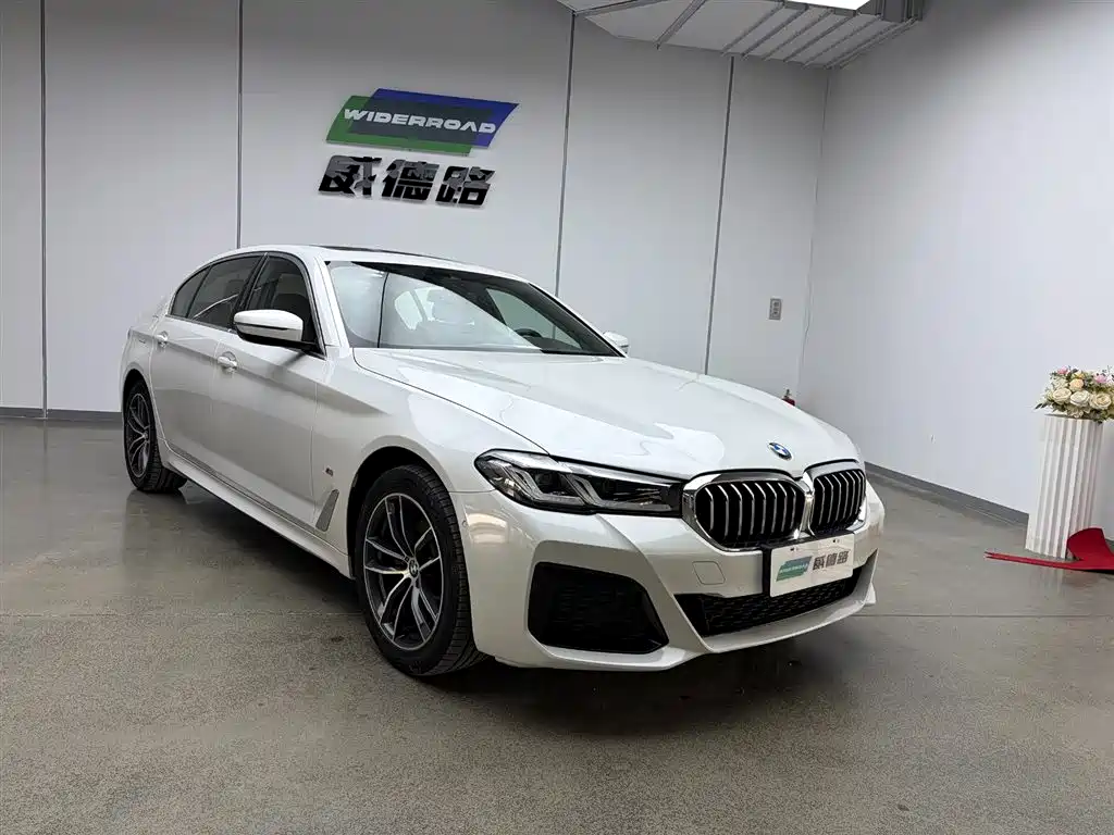 BMW 5 Series 2022 facelift 525Li M Sports Package купить на сайте DeffCars