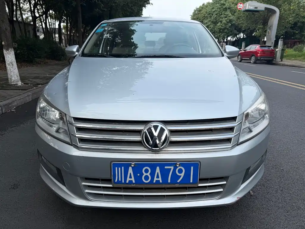 Santana 2013 1.4L manual comfort version купить на сайте DeffCars