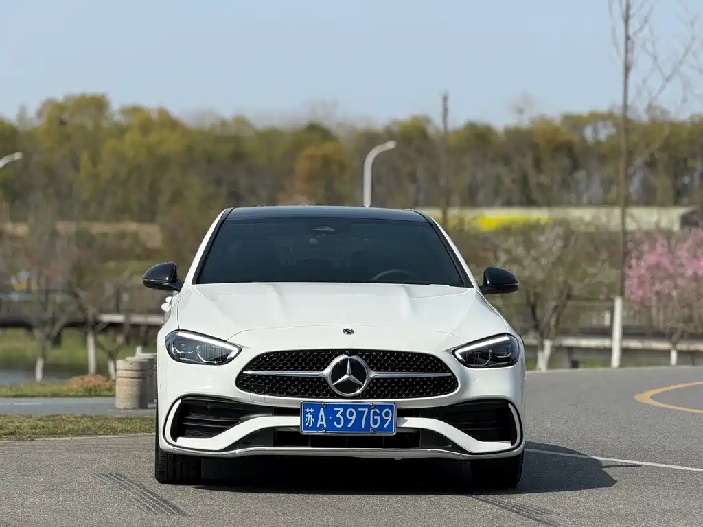 Mercedes-Benz C-Class 2025 facelift C 260 L sports version купить на сайте DeffCars