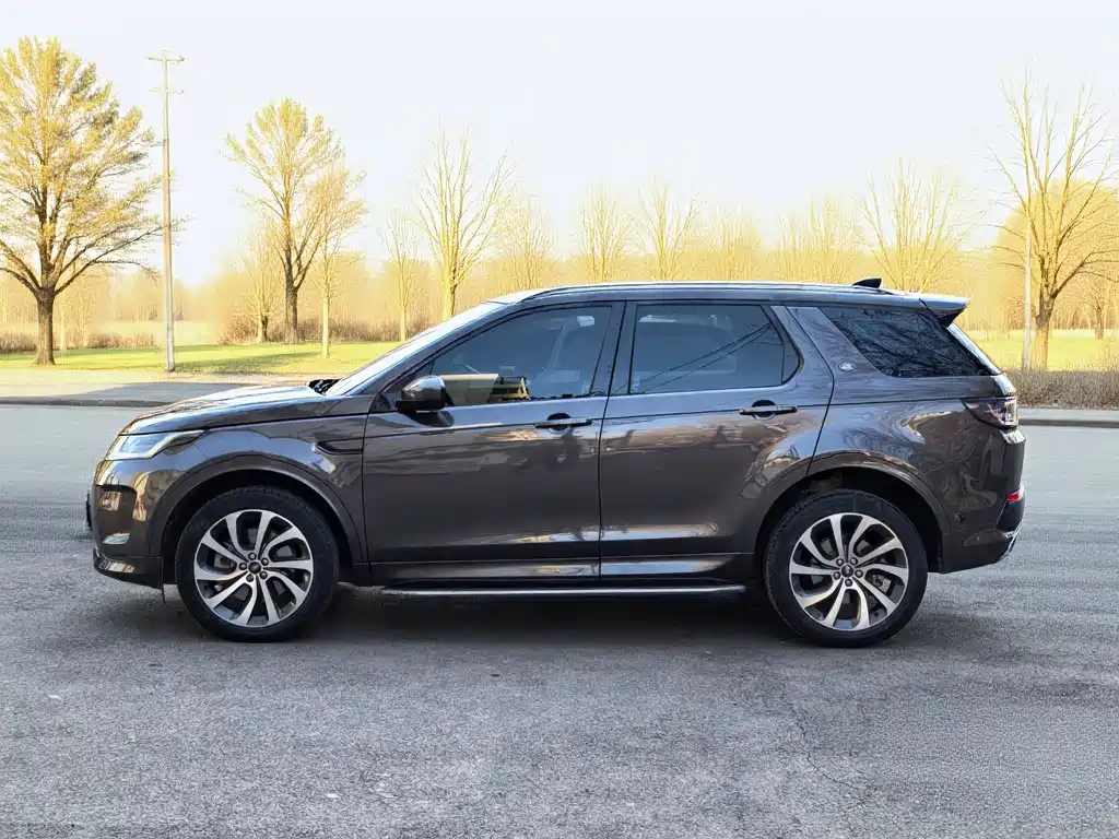 Discovery Sport 2022 249PS Metropolis Edition 5-seater купить на сайте DeffCars