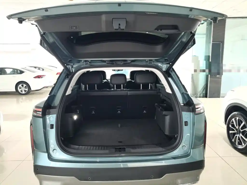 Explore 06 2023 urban version 1.6T two-wheel drive luxury купить на сайте DeffCars