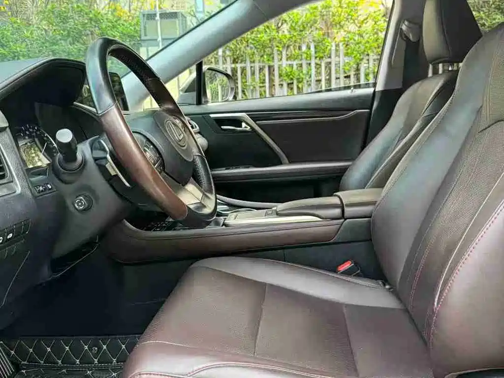 Lexus RX 2020 300 two-wheel drive comfort version National V купить на сайте DeffCars
