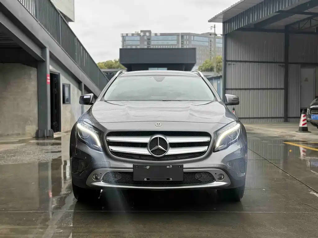 Mercedes-Benz GLA 2016 GLA 200 Dynamic купить на сайте DeffCars