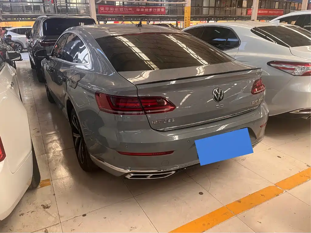 FAW-Volkswagen CC 2021 330TSI Dazzling Edition купить на сайте DeffCars
