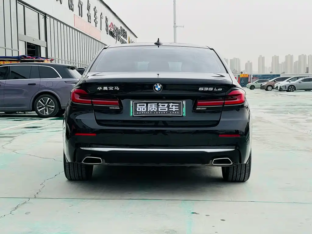 BMW 5 Series New Energy 2021 535Le Luxury Package купить на сайте DeffCars