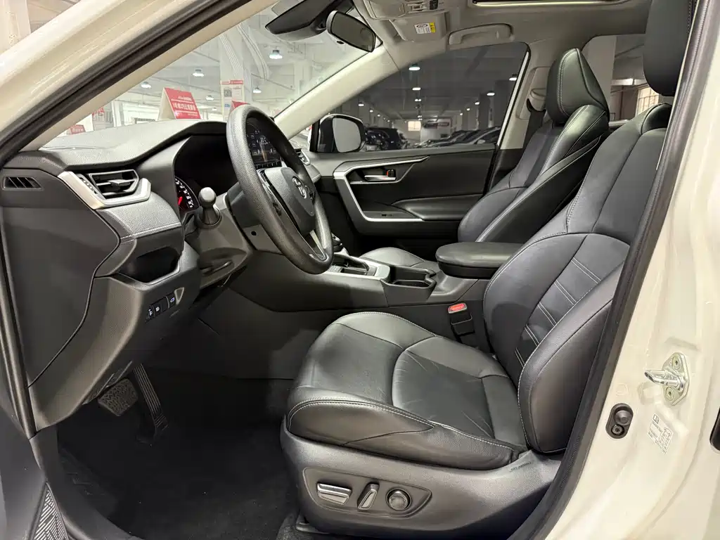 Wilanda 2020 2.0L CVT two-wheel drive luxury version купить на сайте DeffCars