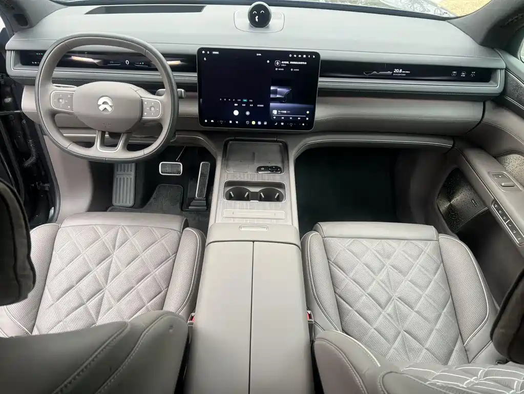 NIO ES8 2026 Six-seater Executive Deluxe Edition купить на сайте DeffCars