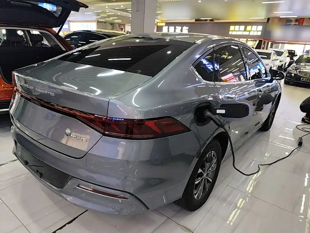 Qin Plus 2023 Champion Edition DM-i 55KM Leading Type купить на сайте DeffCars