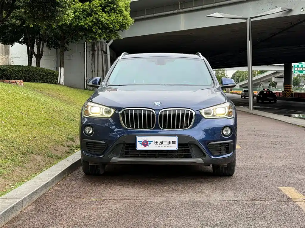 BMW X1 2019 sDrive20Li Leading Model купить на сайте DeffCars