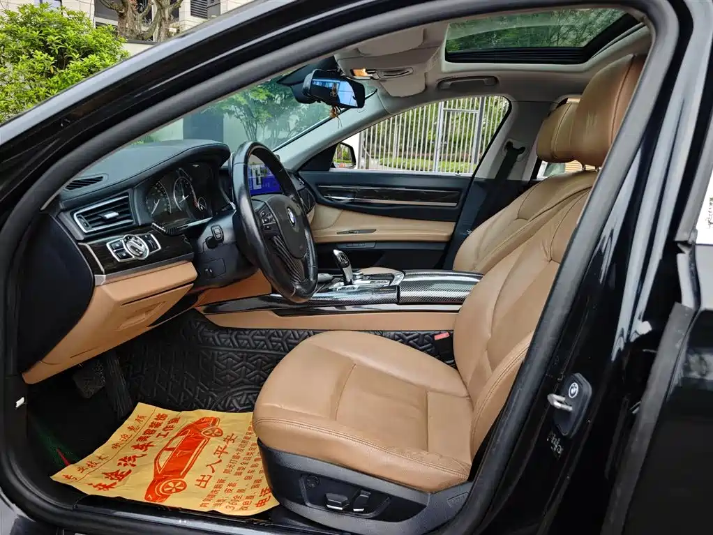 BMW 7 Series 2009 740Li Leading Model купить на сайте DeffCars