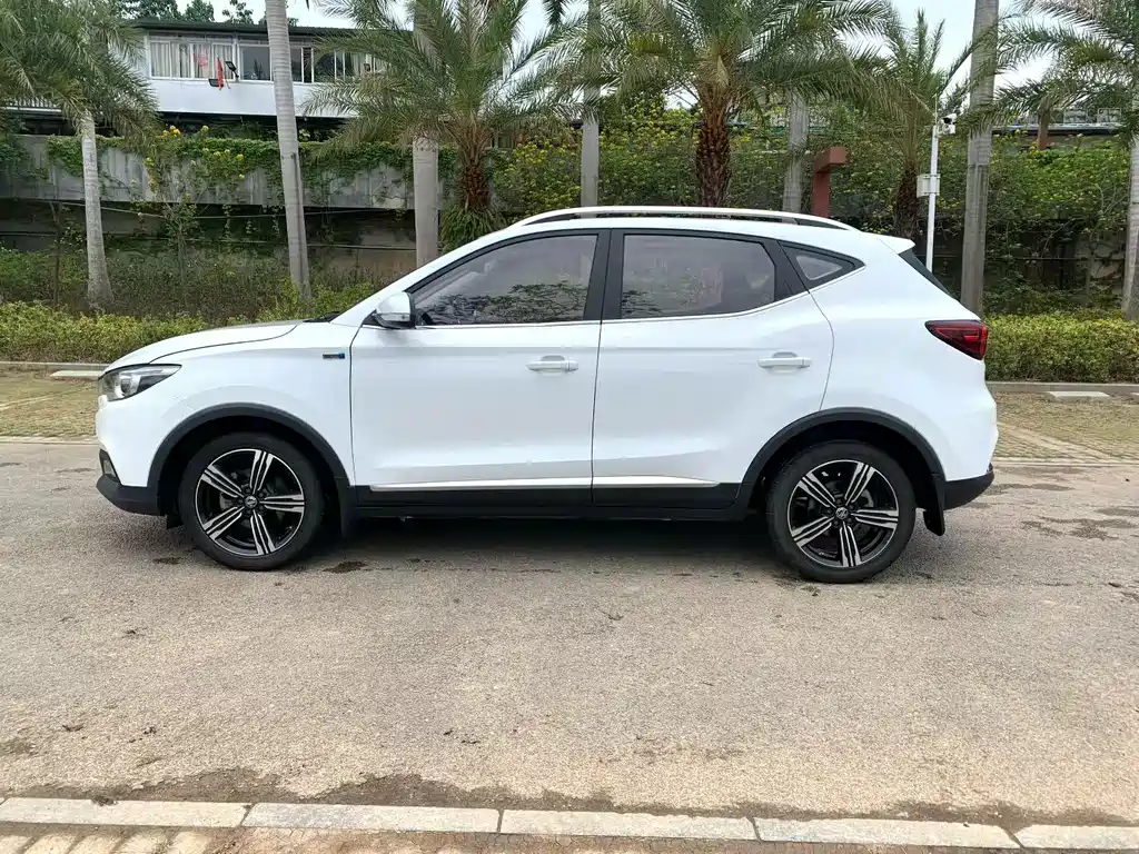 MG ZS 2018 1.5L Automatic Deluxe Edition National V купить на сайте DeffCars