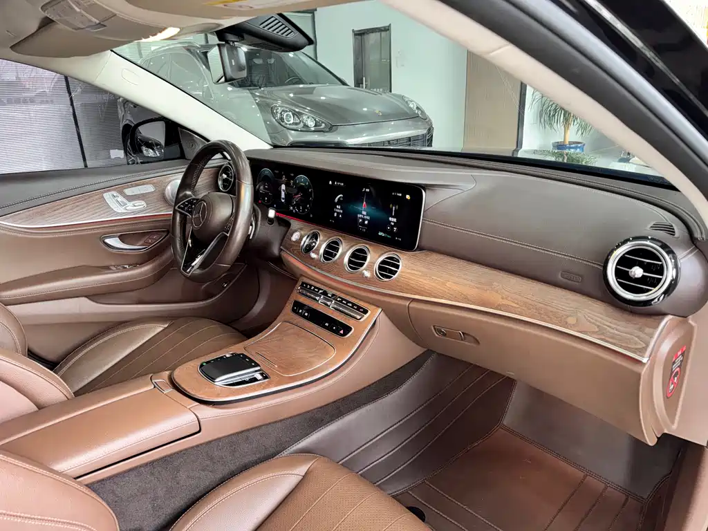 Mercedes-Benz E-Class 2023 facelift E 300 L fashionable model купить на сайте DeffCars
