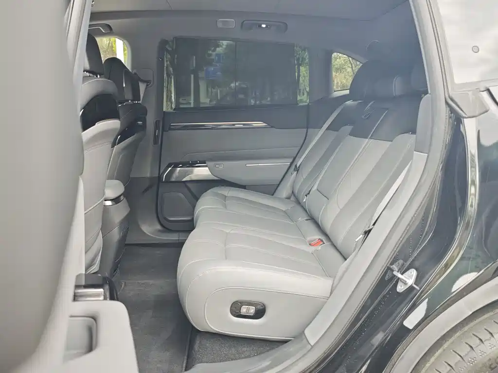 Jikrypton 7X 2025 75kWh rear-wheel drive smart driving version купить на сайте DeffCars