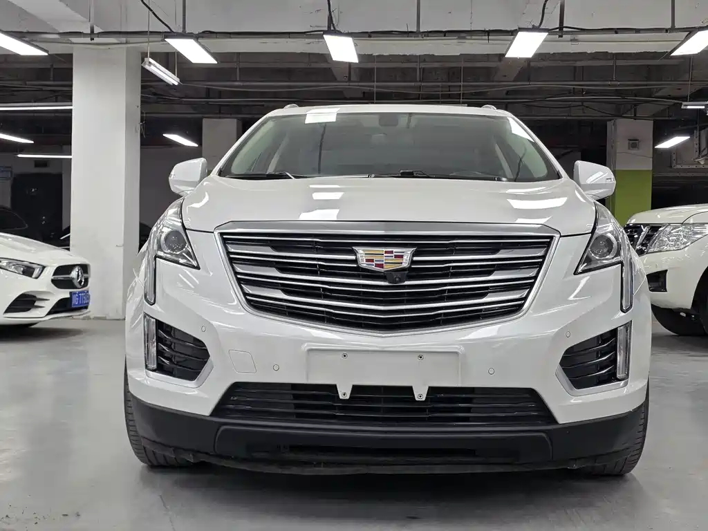 Cadillac XT5 2016 25T luxury model купить на сайте DeffCars