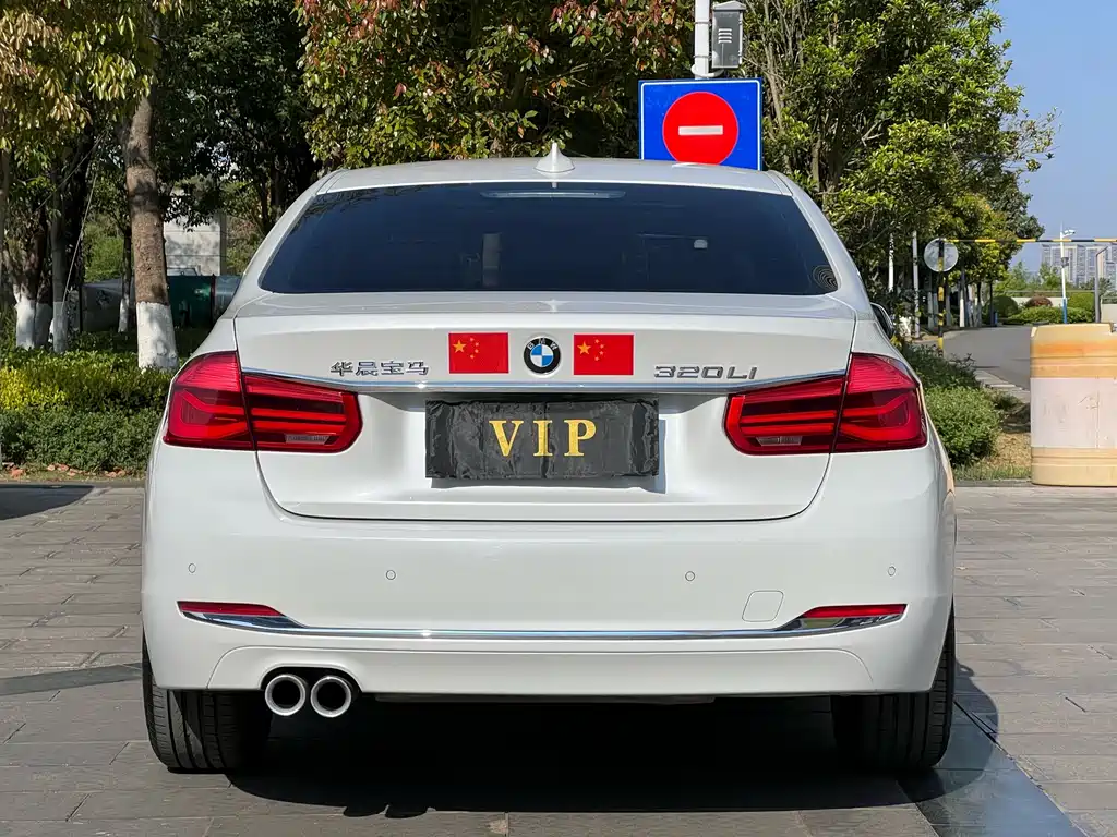 BMW 3 Series 2018 320Li Leading Luxury Package купить на сайте DeffCars