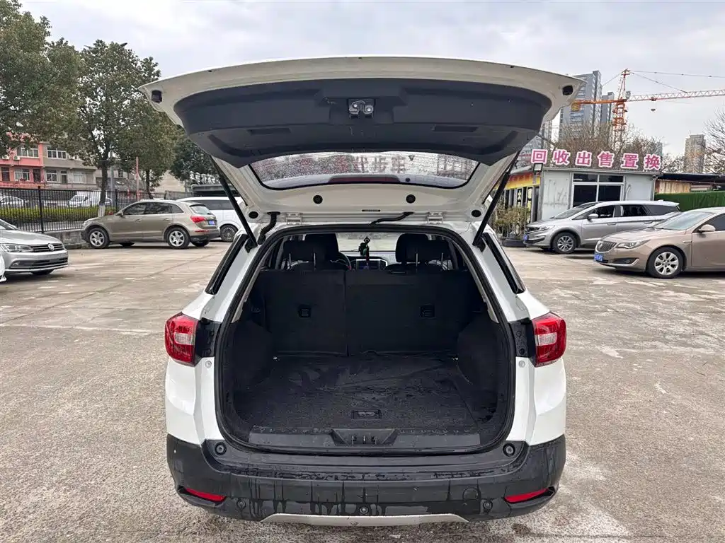 Dongfeng Fengshen AX3 2016 1.5L automatic Scirocco купить на сайте DeffCars